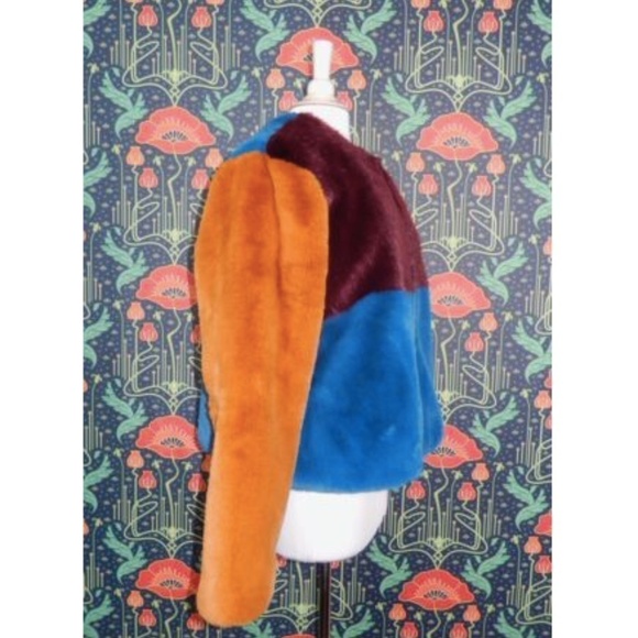 Nasty Gal Faux Fur Fluffy Colorblock Blue Burgundy Camel Coat Jacket - Picture 5 of 6